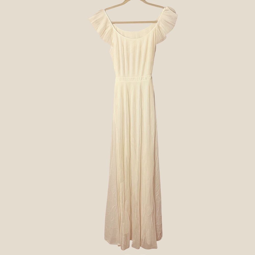 VTG Vanity Fair Full Slip Nylon Ivory 1970s Nightgown Women's SZ 34 Tie Waist